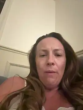 loulou121mn Webbikameraesitys