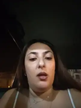 XXX chat uživo modela IRINA_DIAMOND