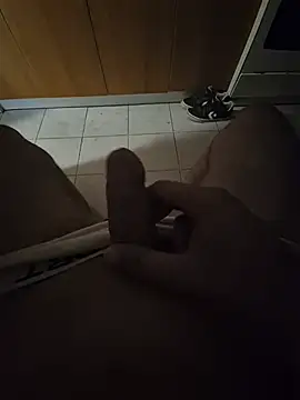 GoldenBoyzz99 Webcam show