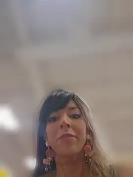 lil_jiggly's Webcam Show