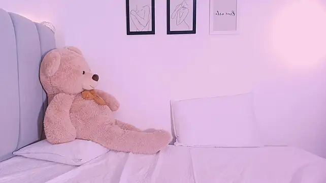 Chat +18 de DannaHyde ao vivo