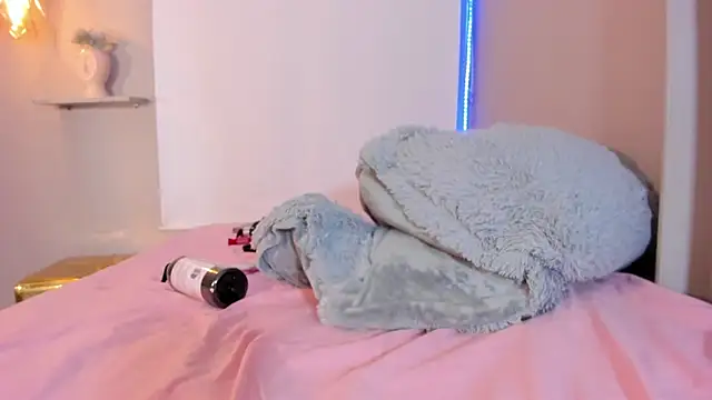 Živý XXX chat Roxy_Stonee