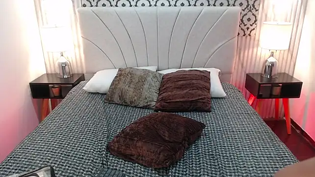 Rojita_Brm 라이브 XXX 채팅