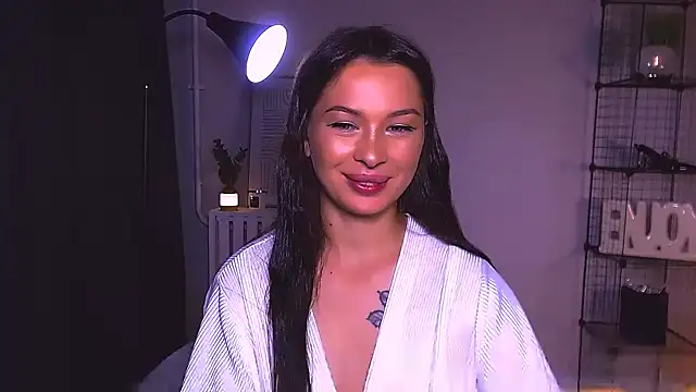 دردشة AlexaSven الجنسية المباشرة