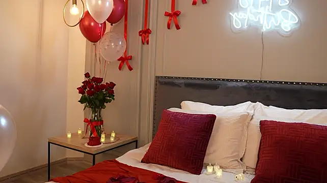 IrisBaker Adlı Modelin Canlı XXX Sohbeti