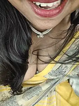 Curvy_Poojan Live XXX chat