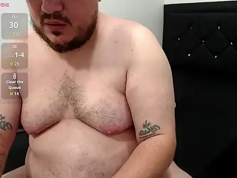 sebastianbigxxx's Webcam Show