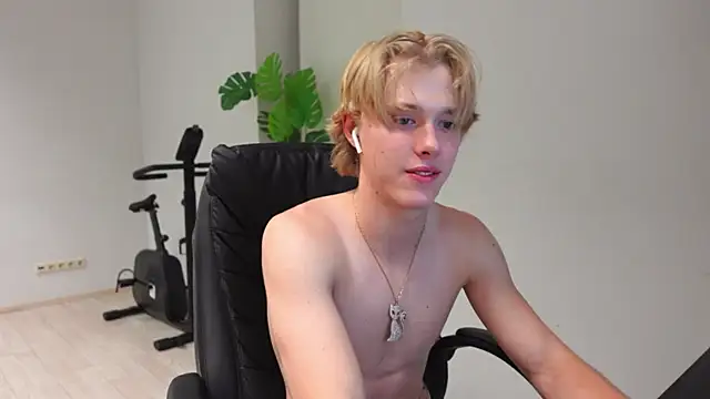 Eddie_Soltero Webcam show