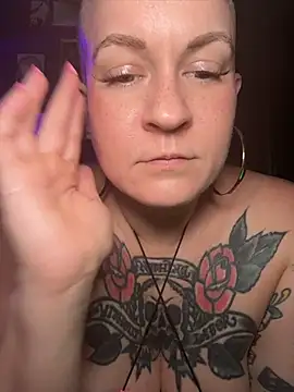 quinnmariexo's Live XXX Chat