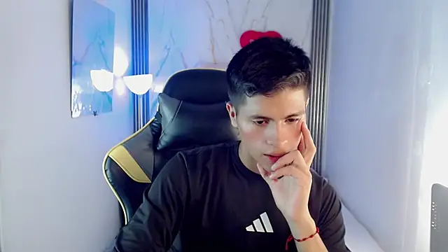 XXX chat uživo modela Ascii_one