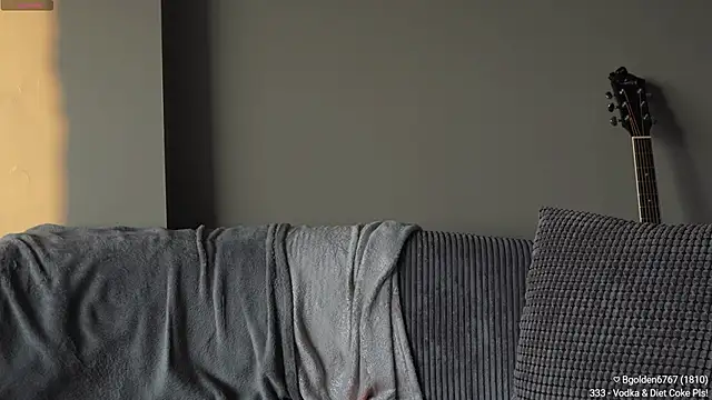 MissKatieBell's Webcam Show