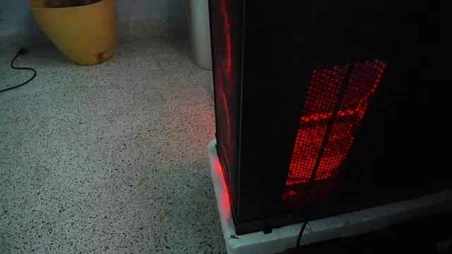 Chat +18 de Esterlindez ao vivo