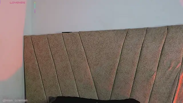 Živý XXX chat EliseColeman