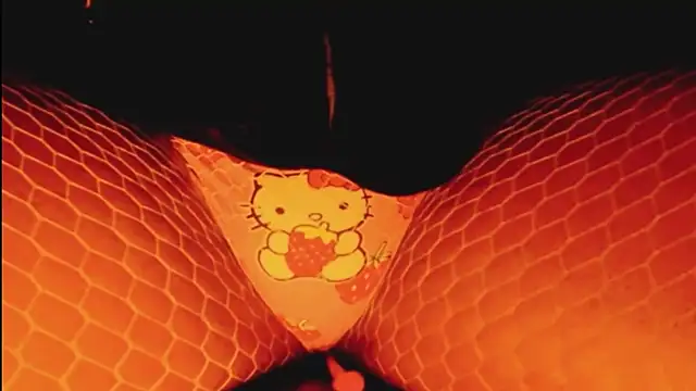 TS_MILK Webcam show