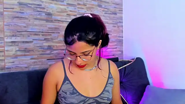 Czat XXX na żywo – nath_redrex