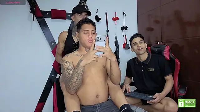 Chat +18 de EliteBoysLive ao vivo