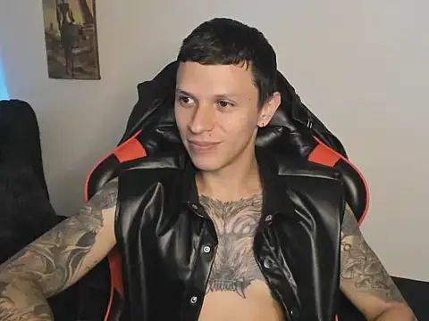 Masterdave7 Chat XXX in diretta