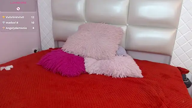 Nezzukoo live XXX chat