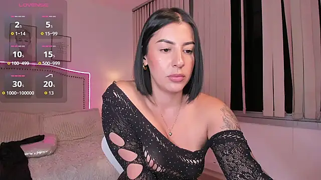 Isabella_ev Adlı Modelin Canlı XXX Sohbeti