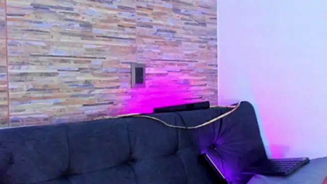 nath_redrex Adlı Modelin Canlı XXX Sohbeti