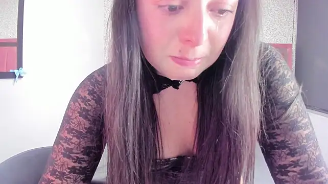 Chat XXX en directo de MiaWils_