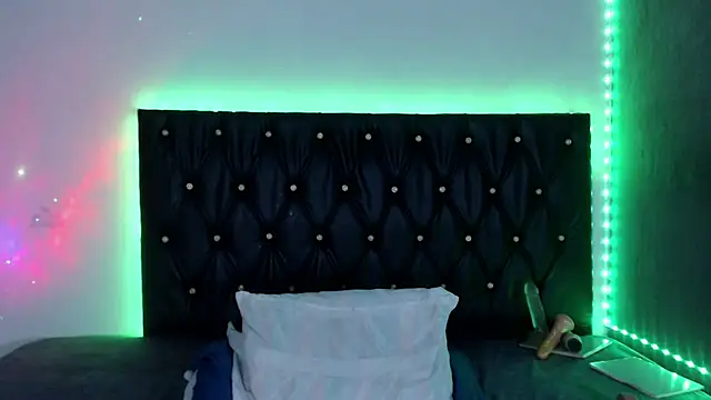 kaisalov_'s Live XXX Chat