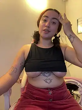 צ'אט XXX בשידור חי של Mary_Rousee