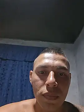 Andrezzz69 – webcam-show