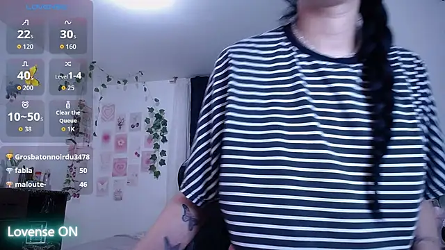 Chat +18 de IsaBaileys_ ao vivo