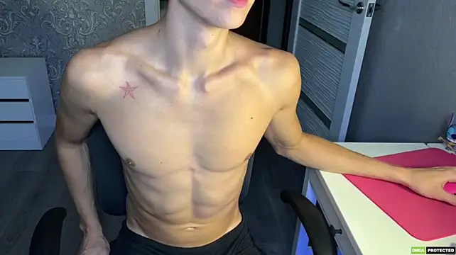 yyyyesssbb's Live XXX Chat