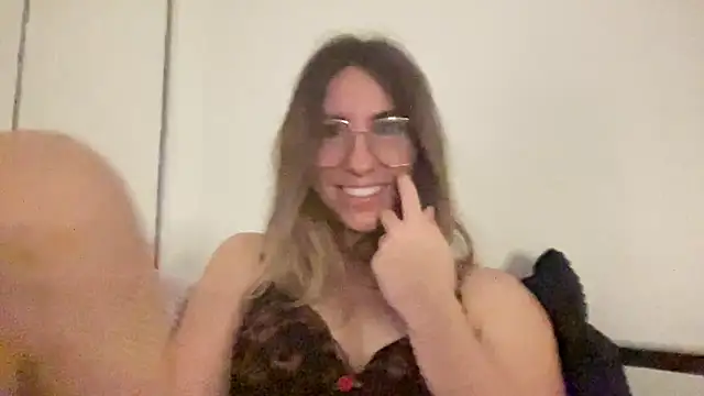quirkycait's Webcam Show