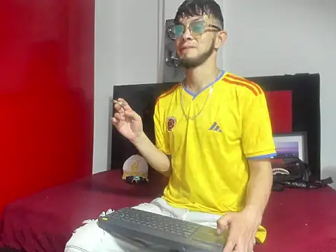 mark_splinter09n Live XXX chat