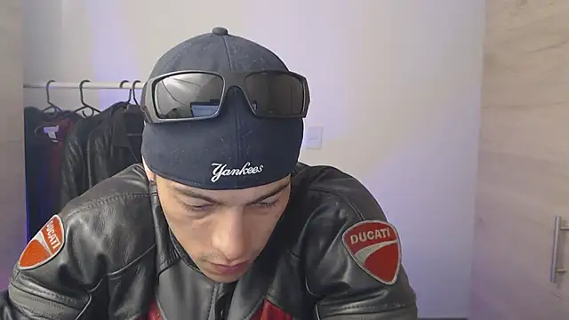 chomelo6 Webcam-Show