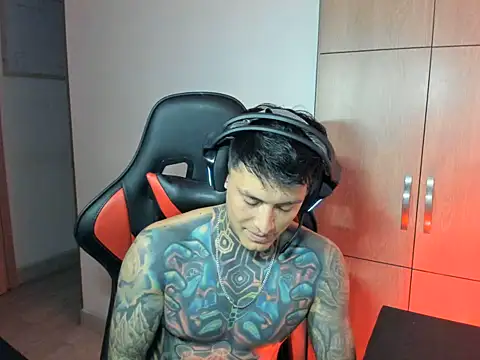 عرض كام Chrissblack
