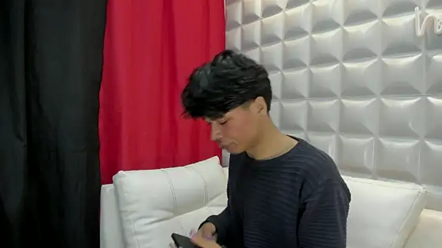 XXX chat uživo modela maximo_2019