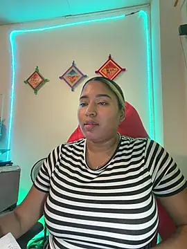 morena_2026pink's Live XXX Chat