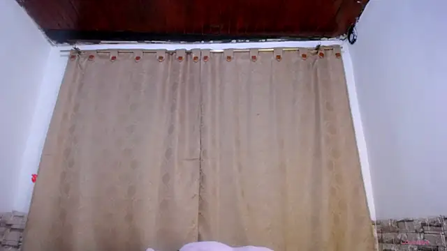 Chat XXX ao vivo de DaraSweet20