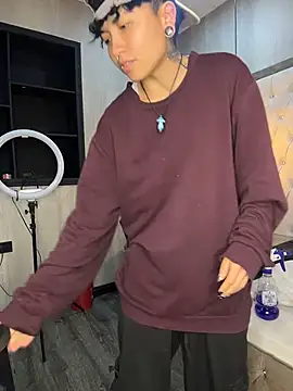 ian_mathias_'s Live XXX Chat