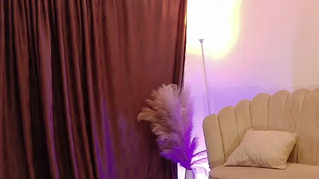 Aroon_connor1のウェブカメラショー