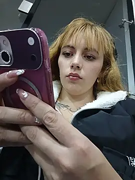 دردشة Isabella__Risky الجنسية المباشرة