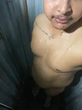 Chat +18 de SeuGuarda2001 ao vivo