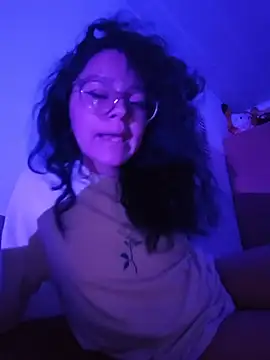 jenn_cg XXX чат на живо