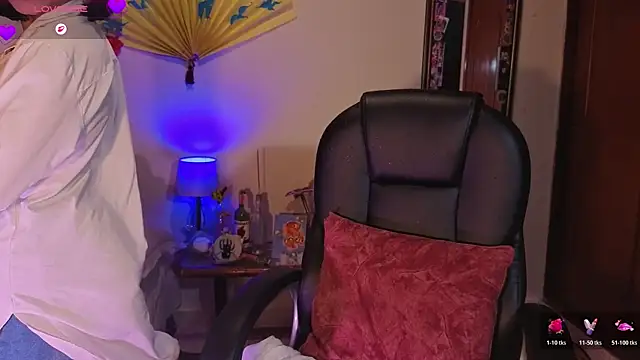 GaiaJonness' Live XXX Chat