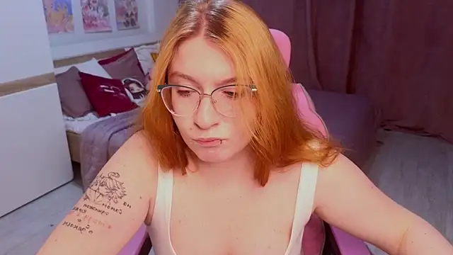 AliceBrightside – Live XXX-chat
