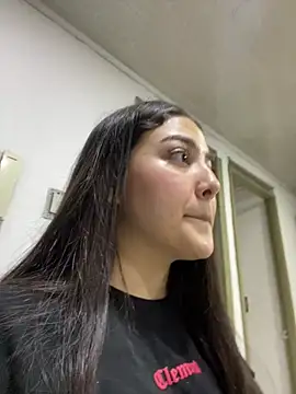 lili_turner – Naživo XXX chat