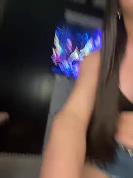 Show de Naughtysofiaa na webcam