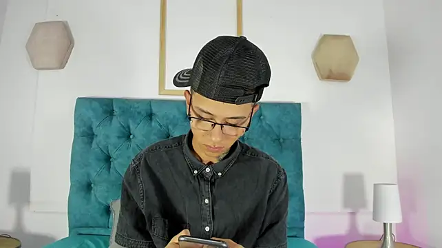 asher_lux Adlı Modelin Web Kamerası Şovu