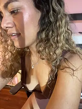 AngelPinkk_'s Live XXX Chat