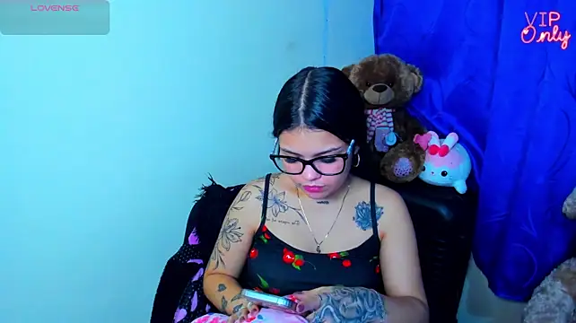angelina_77's Live XXX Chat