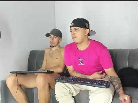 Max_Scorpion live XXX chat
